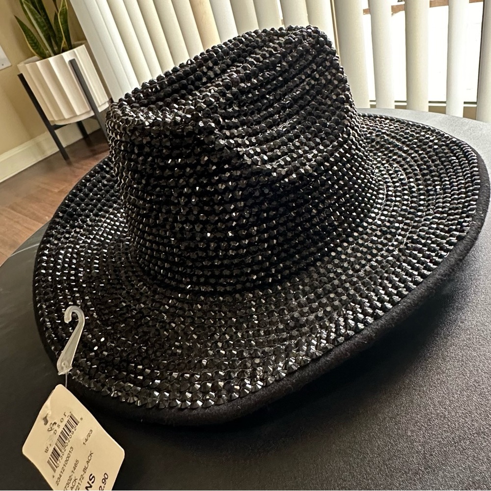 Superrr cute cowboy hat🖤 Never worn.